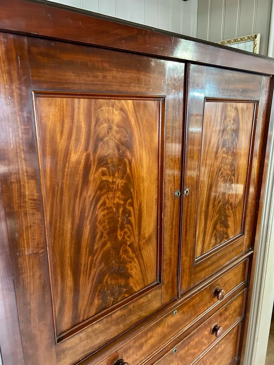 Antique furniture - Image 2