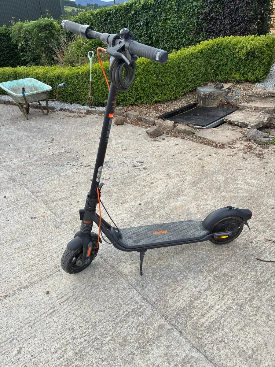 Segway Ninebot F2 Pro - Image 4