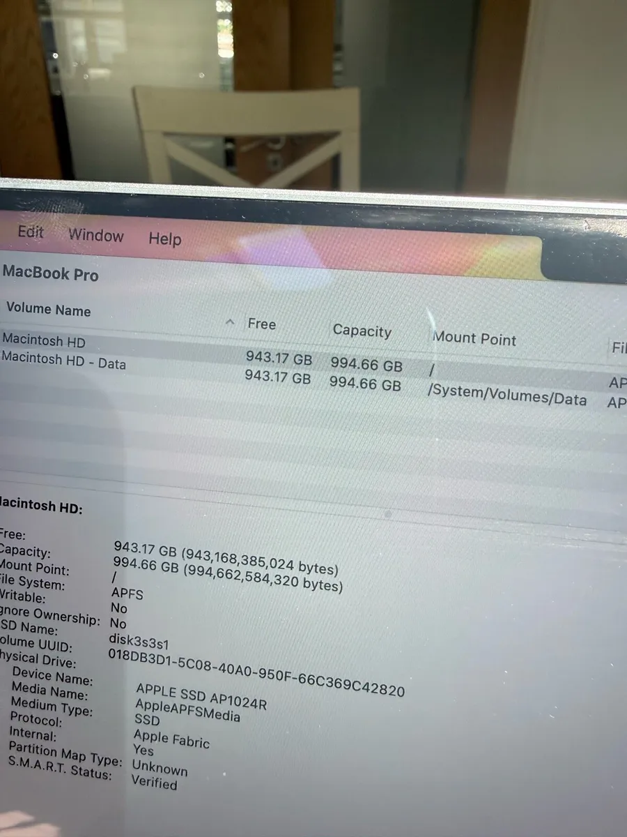 MacBook M1 Pro - Image 2