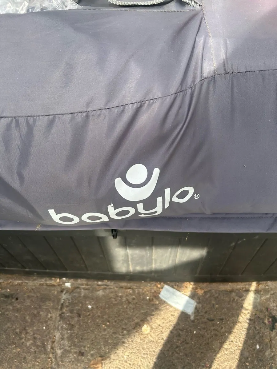 Travel Cot - Image 2