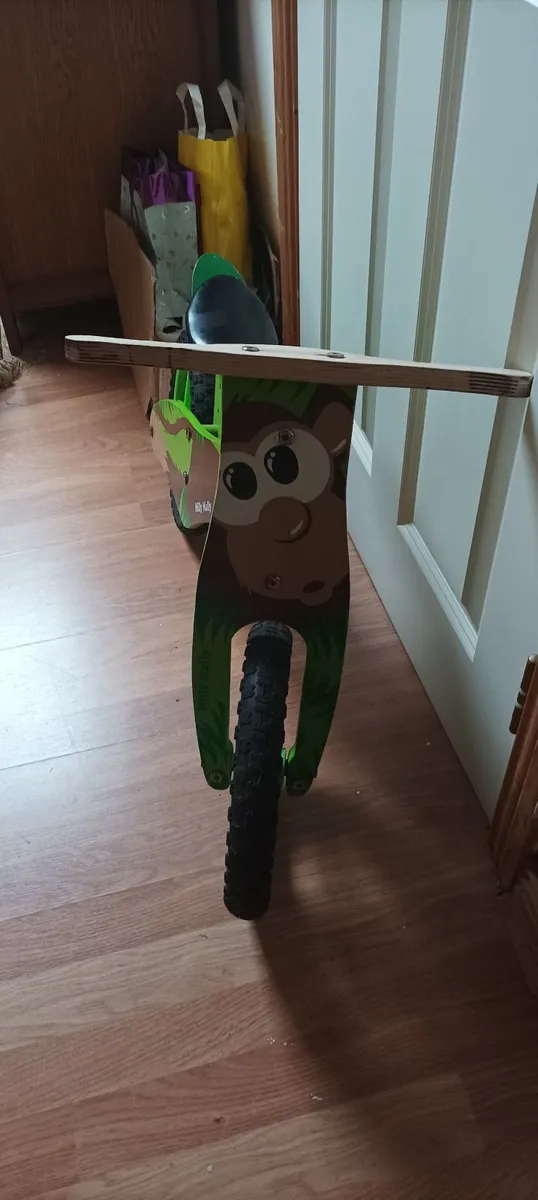 Balance Bike - Image 4
