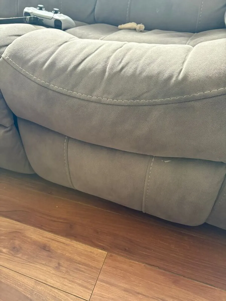 Ez Living Corner recliner sofa - Image 4