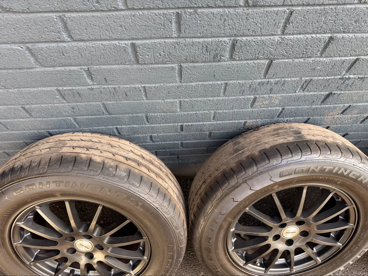 Volvo Alloys 17” - Image 2