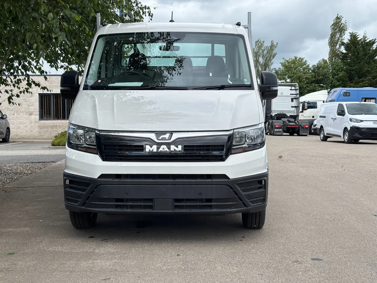 MAN TGE Chassis Cab - Image 2