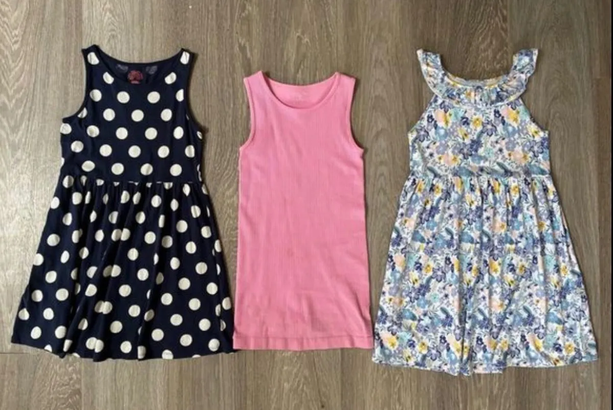 Girls Clothes Bundle / Dresses: 8-9yrs (maybe labe