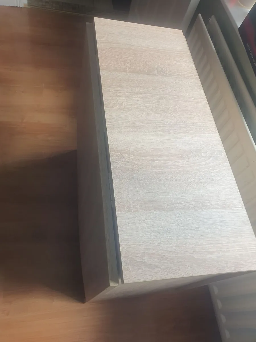 Dinning table - Image 2