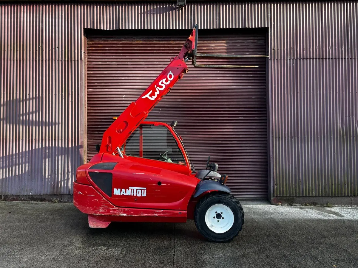 Manitou Twisco Compact Telescopic Forklift - Image 3