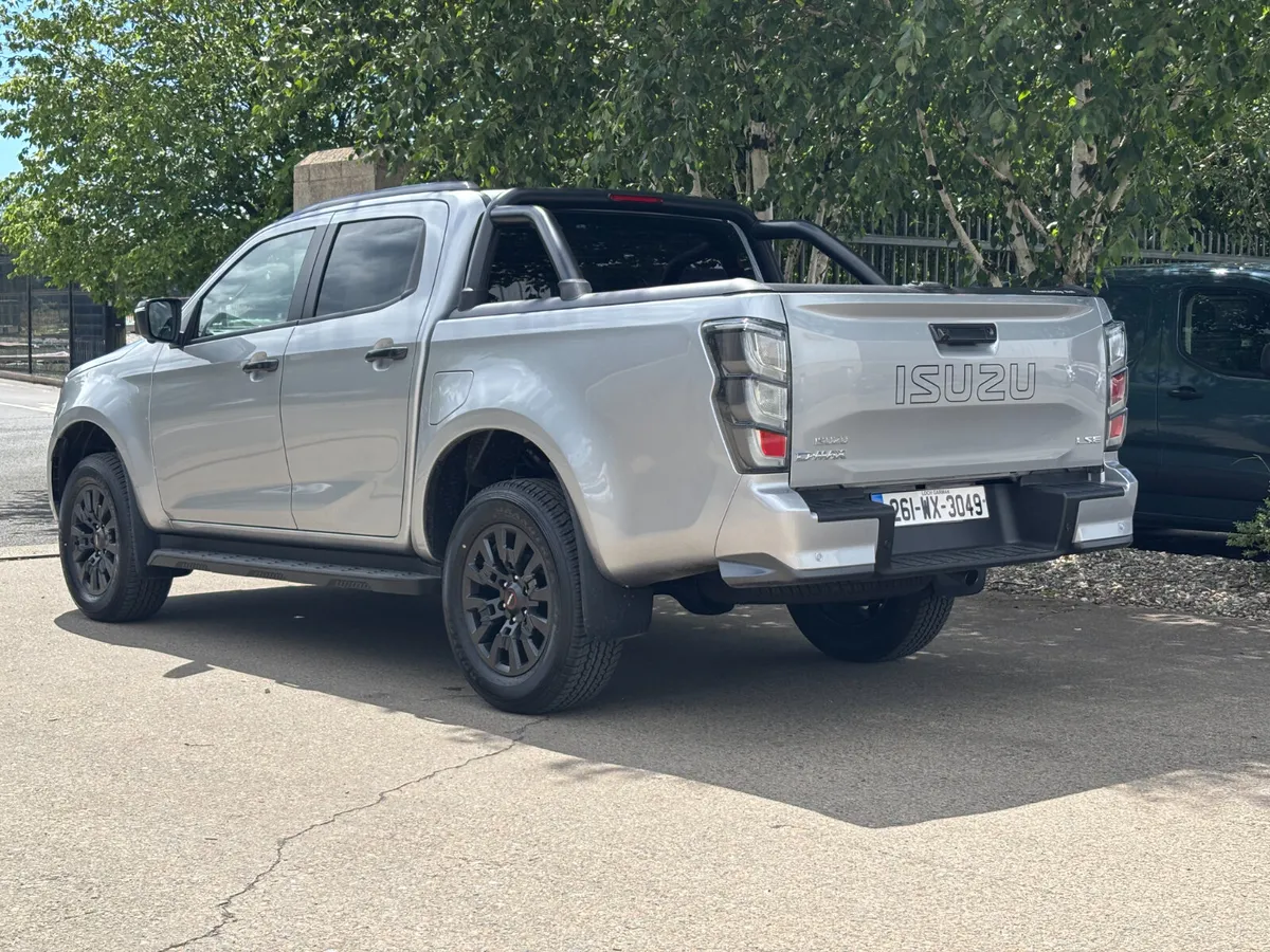 Isuzu D-Max LSE - Image 4