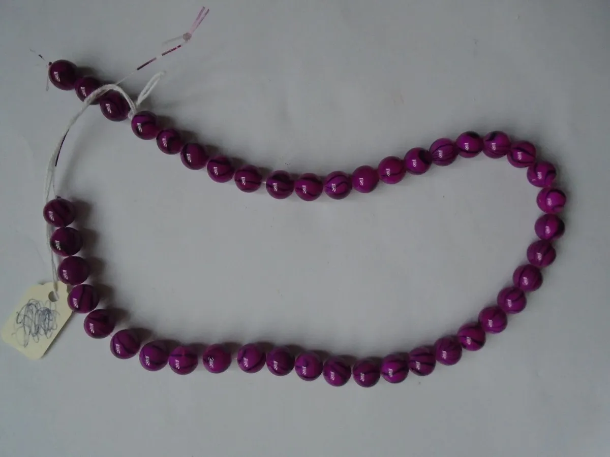 Pink shell beads, Jewellery making .craft supplies - Image 1