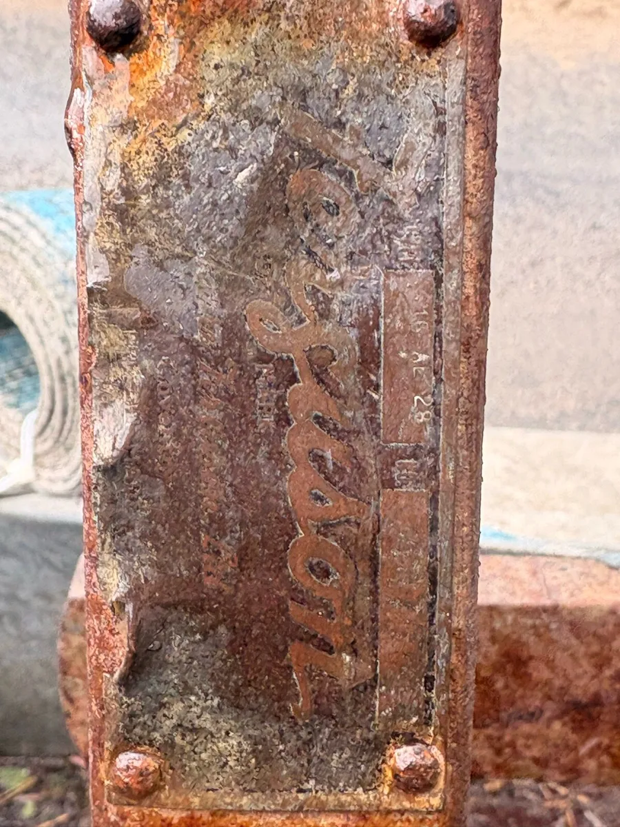 Ferguson plough - Image 3