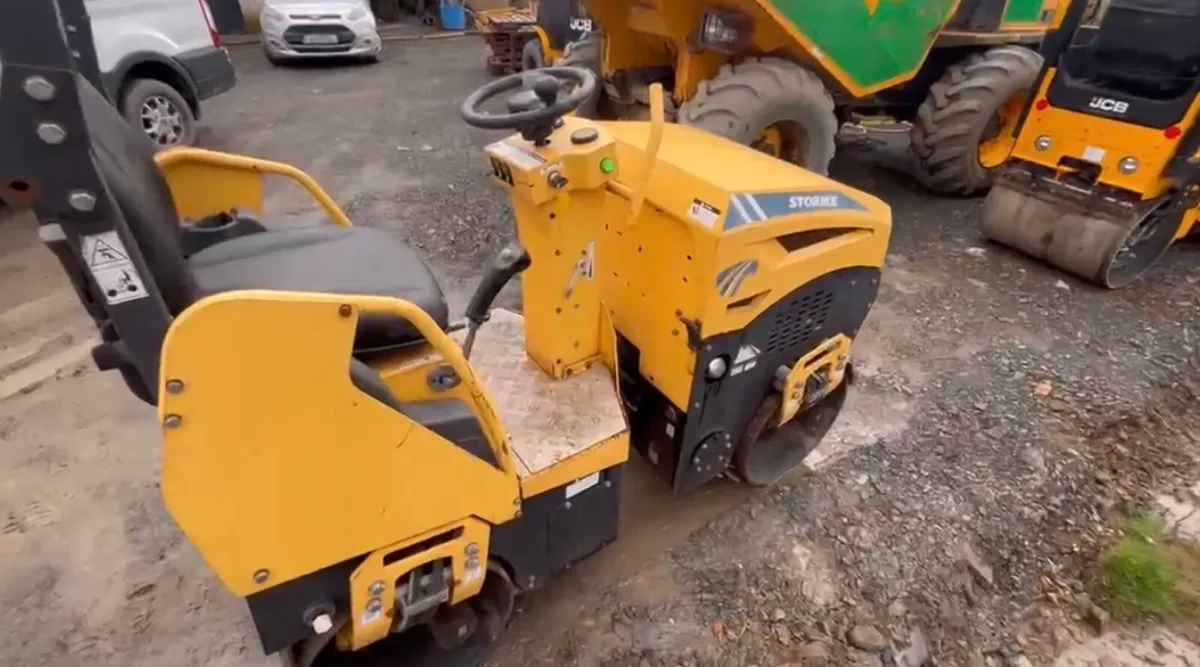 Storike St1000 Twin Drum Ride on Roller - Image 2