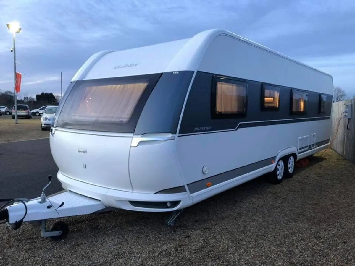 2020 HOBBY 720 KWFU 6/7/8 BERTH LUX CARAVAN!! - Image 2