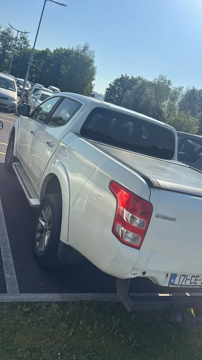 Mitsubishi L200 2017 - Image 3