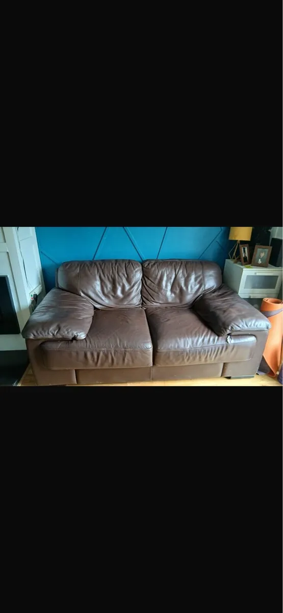 Leather sofa - Image 2
