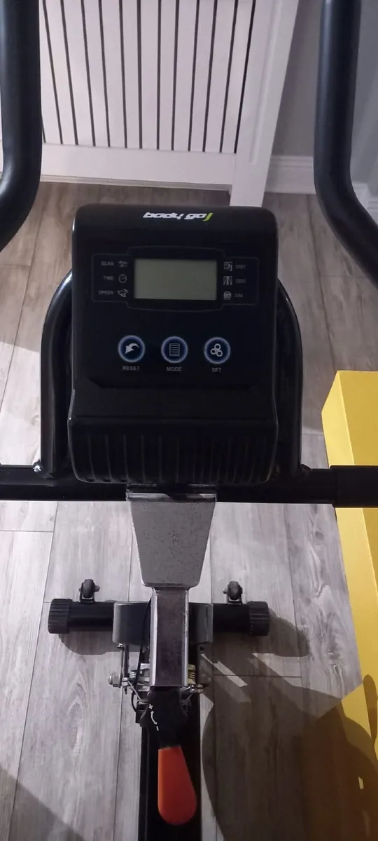 Excercise bike - Image 2