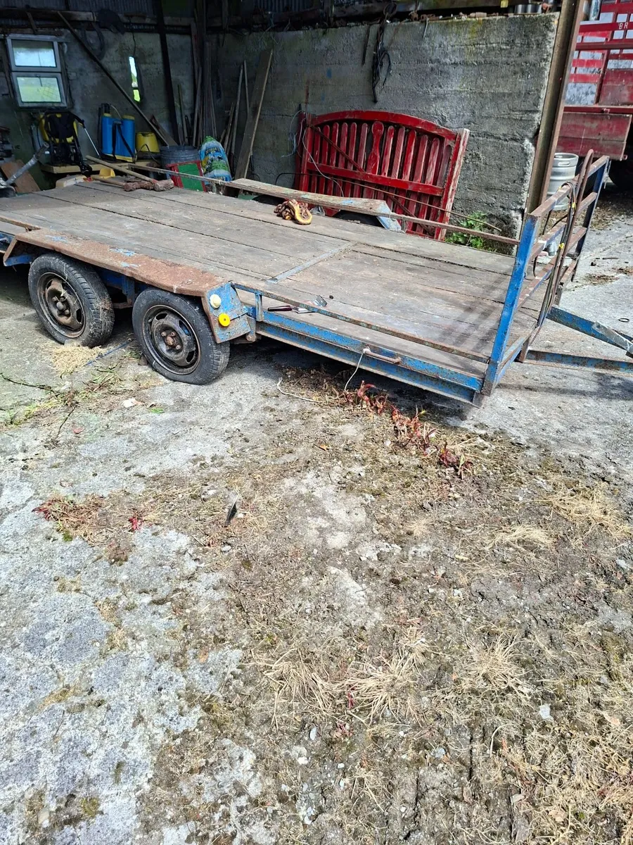 Trailers - Image 4