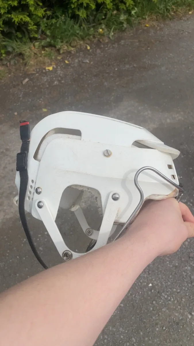 Cooper helmet - Image 4