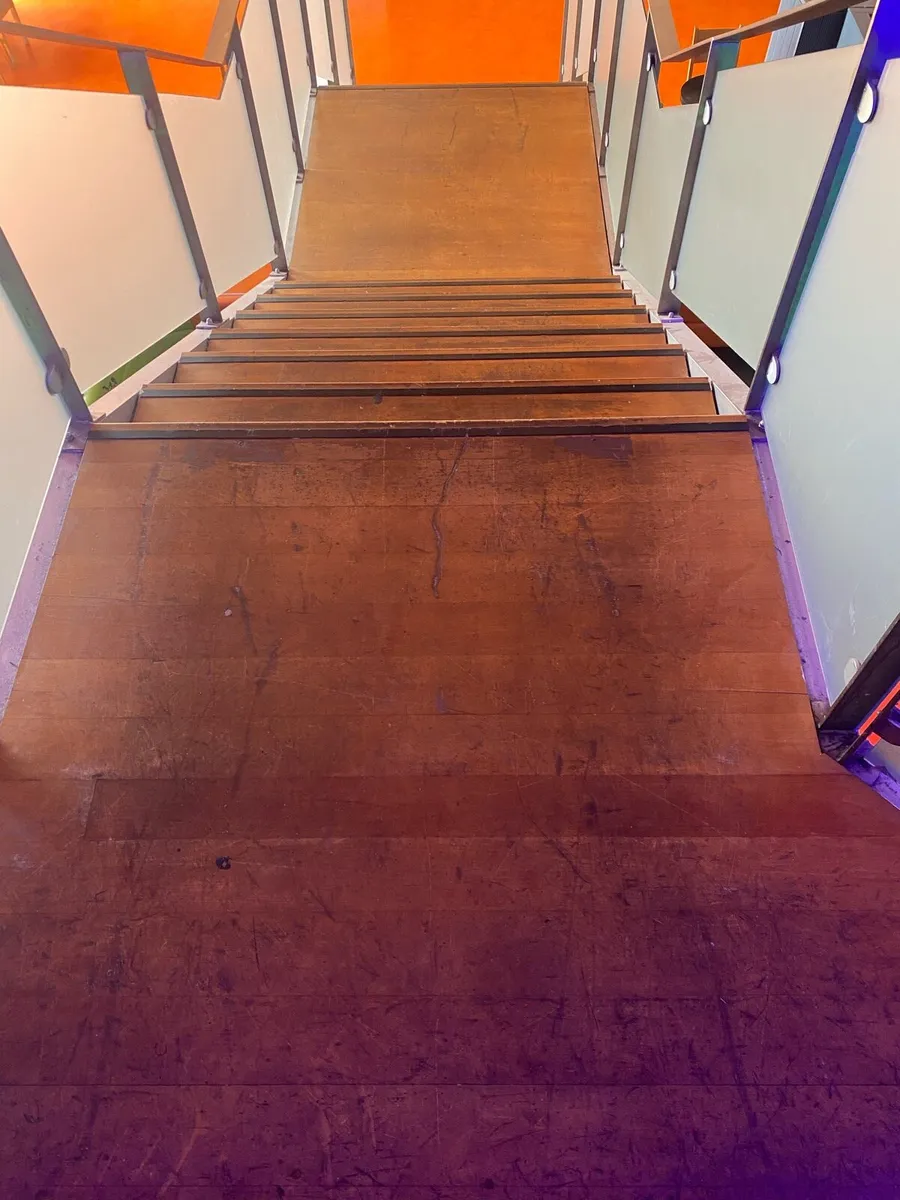 Staircase. - Image 4
