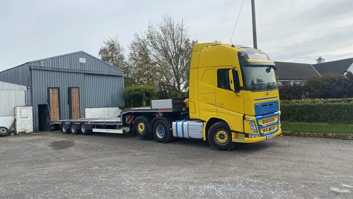 Volvo and low loader - Image 1