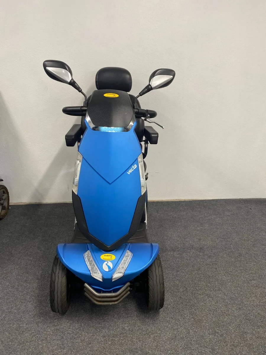 Vecta Sport Mobility Scooter - Image 3