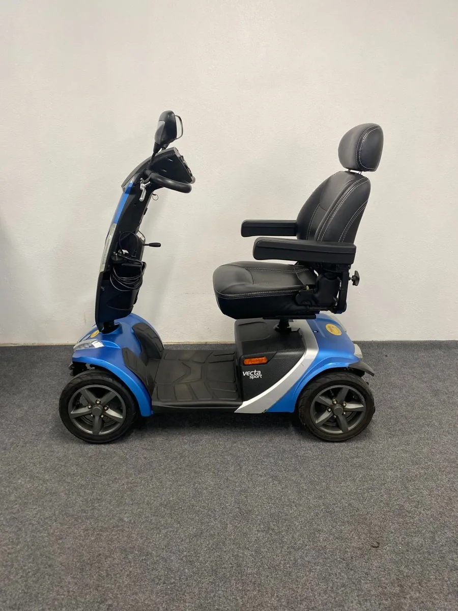 Vecta Sport Mobility Scooter - Image 2