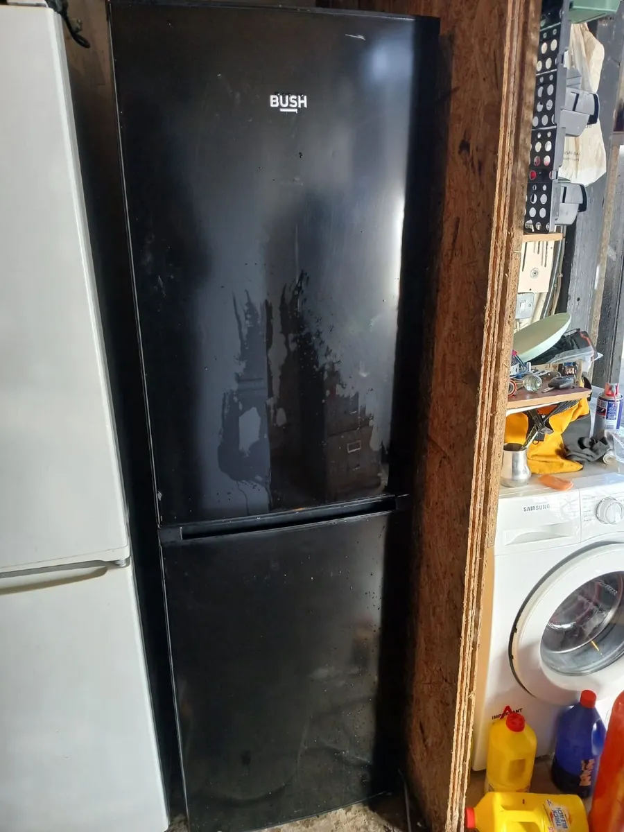 FRIDGE AND FREEZER - Image 3
