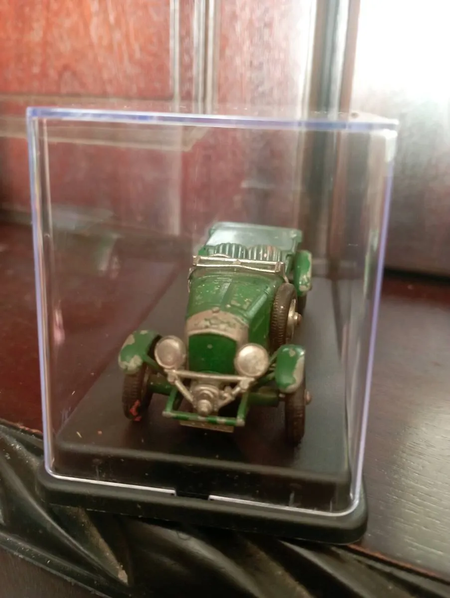 VINTAGE 1-43 SCALE 1924 DIE-CAST MODLE BENTLEY 3 L - Image 2
