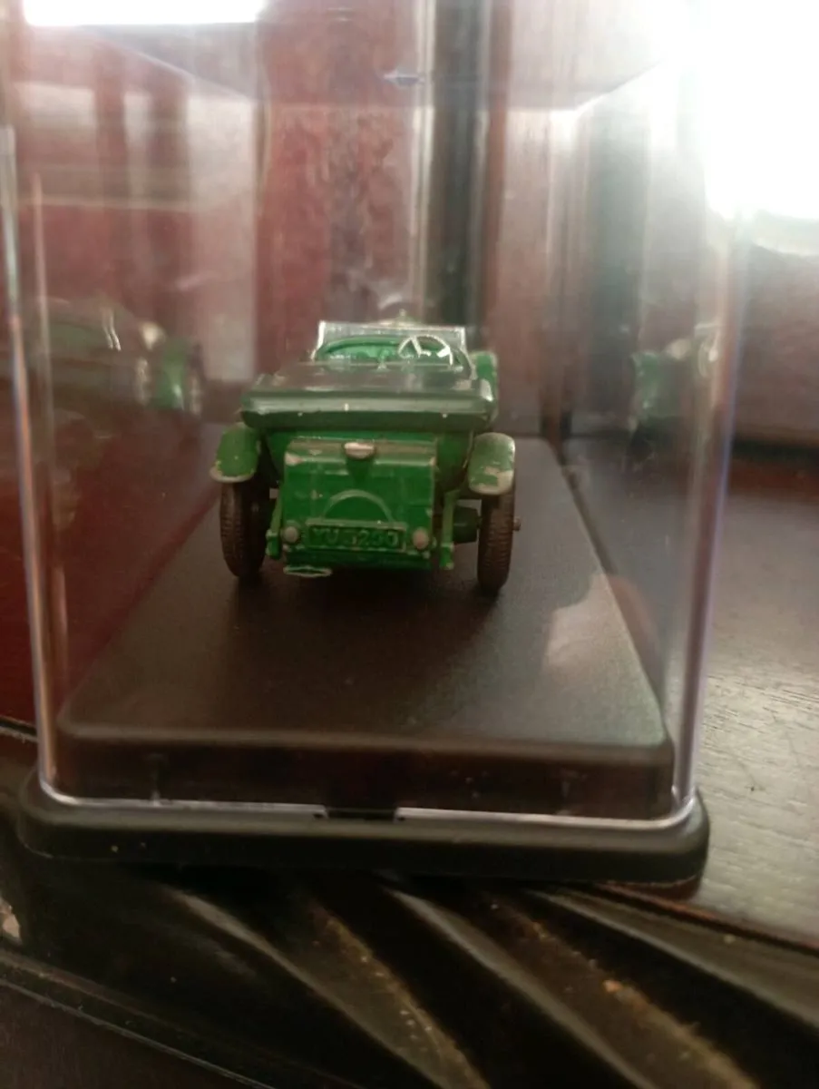 VINTAGE 1-43 SCALE 1924 DIE-CAST MODLE BENTLEY 3 L - Image 4
