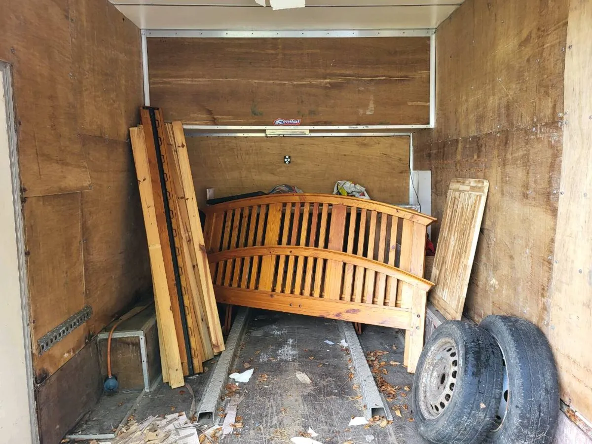 Camper van - Image 4