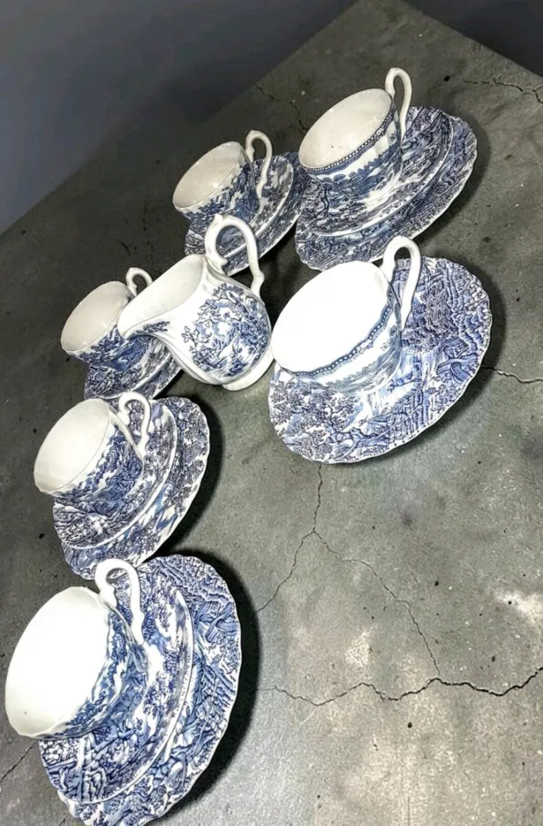 Blue willow - Image 1