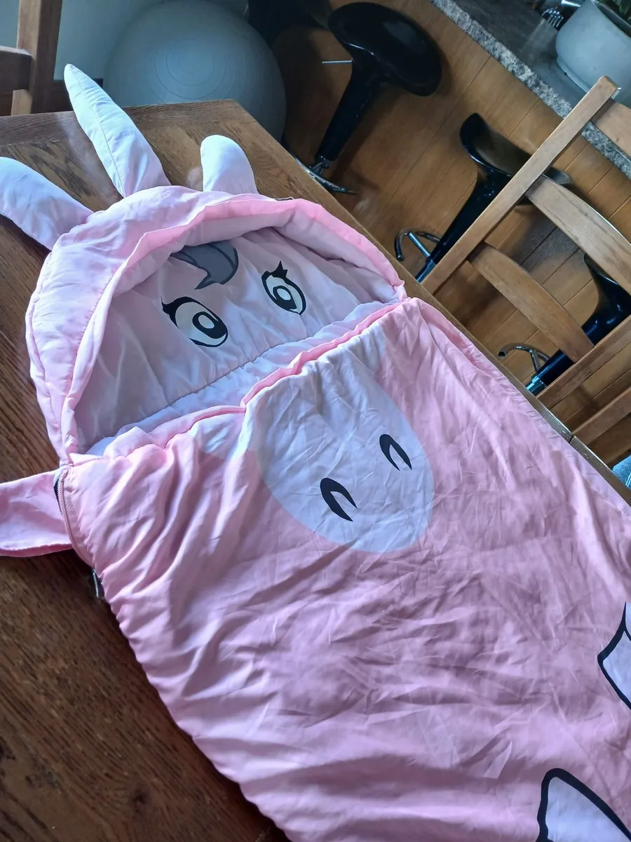 Sleeping bags - Image 3