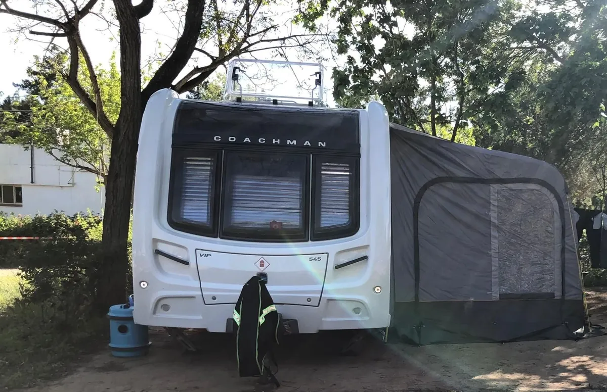 Coachman 454 VIP Caravan, 4 Birth, with Air Awning - Image 3