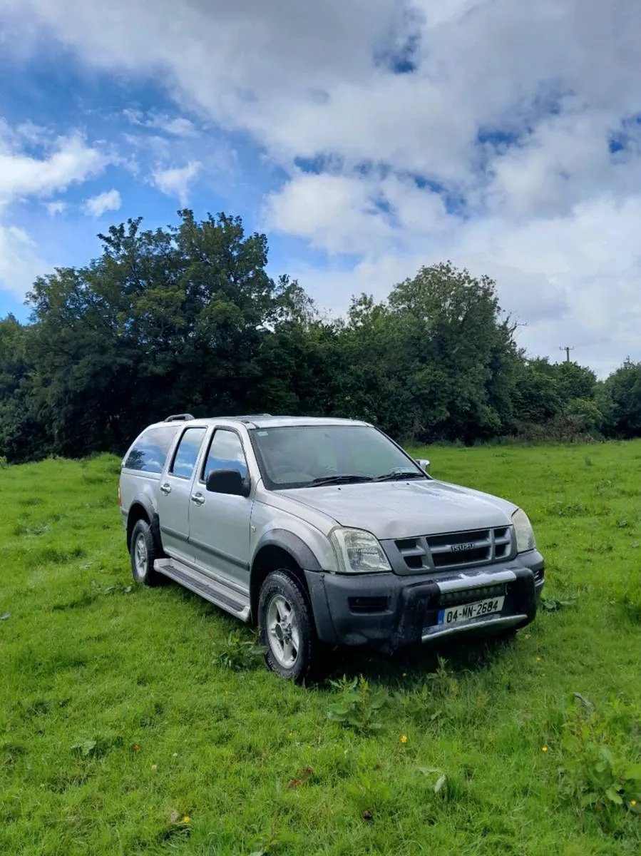 Isuzu Dmax - Image 1