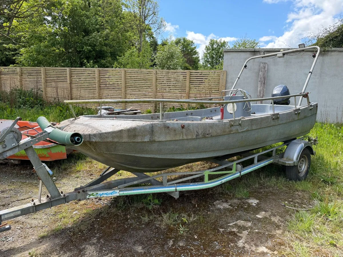 APPROX. 16ft FUN YAK BOAT - Image 1