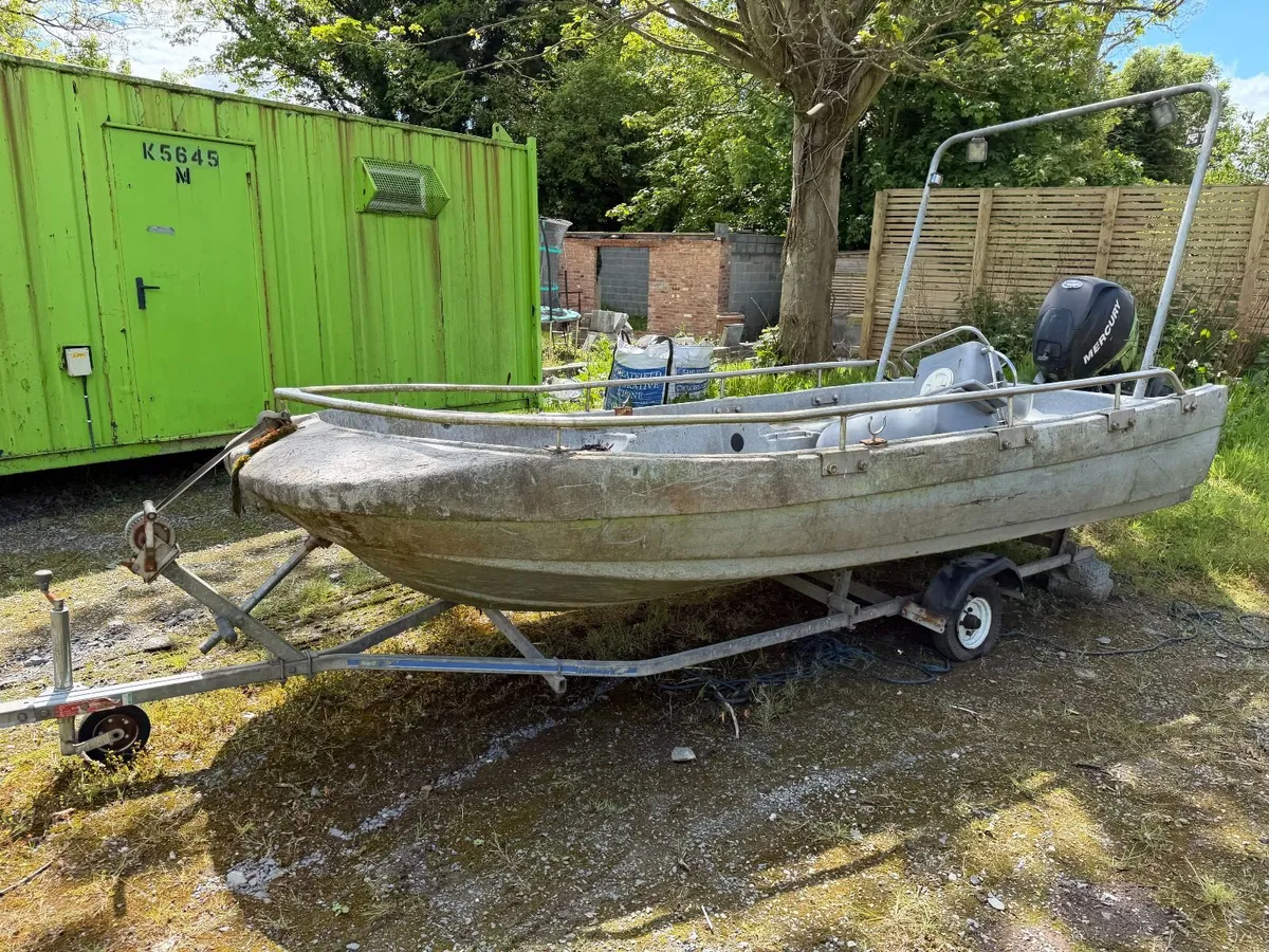 APPROX. 16ft FUN YAK BOAT - Image 2