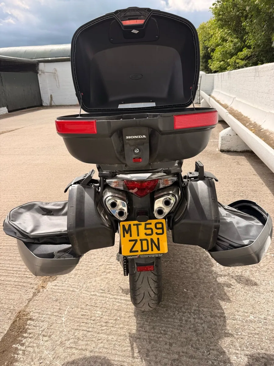 Honda VFR 800 Vtec - Image 4