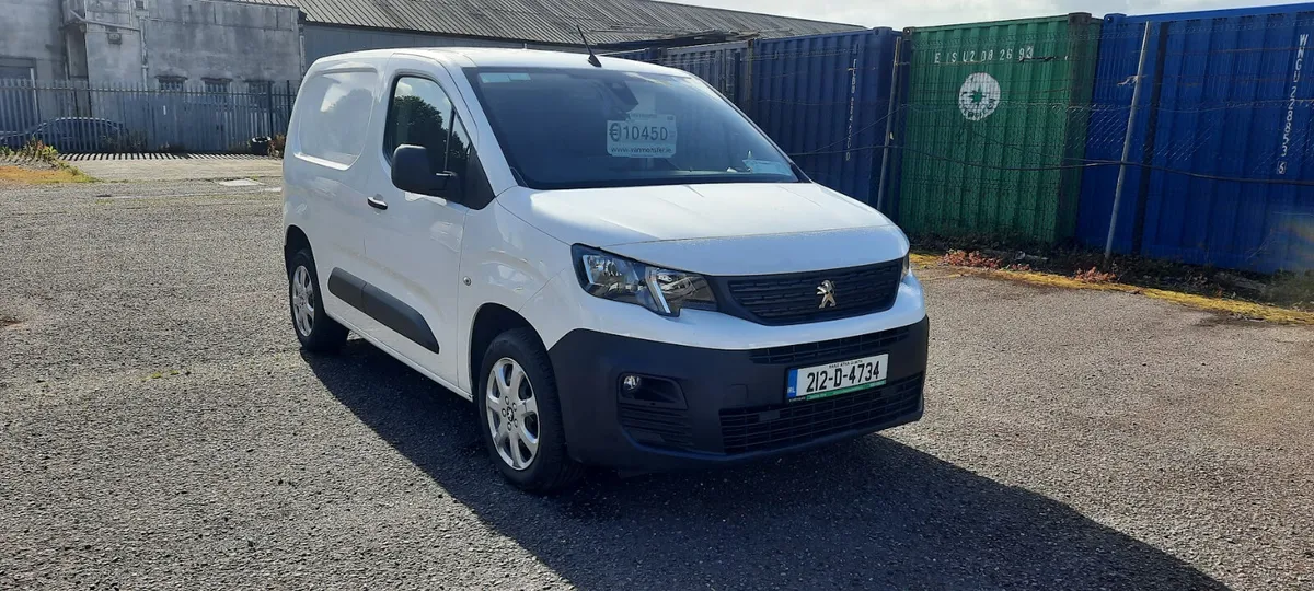 Pgt. Partner 2021 Pro. Spec. €10,450.00 plus VAT - Image 1