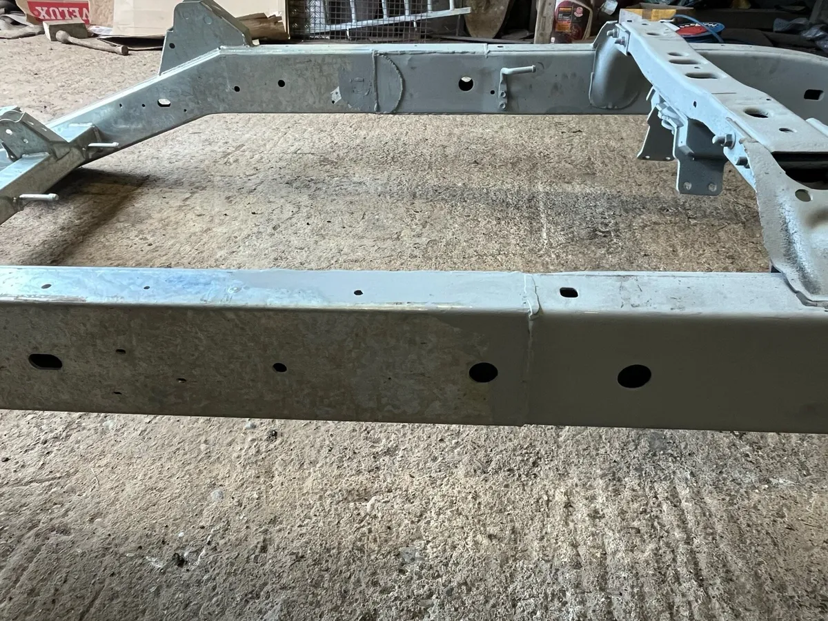 SWB Landcruiser Chassis - Image 3