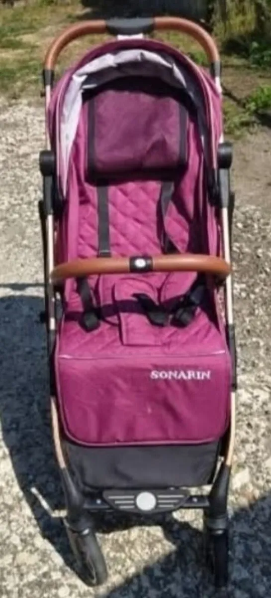 Compact stroller - Image 4