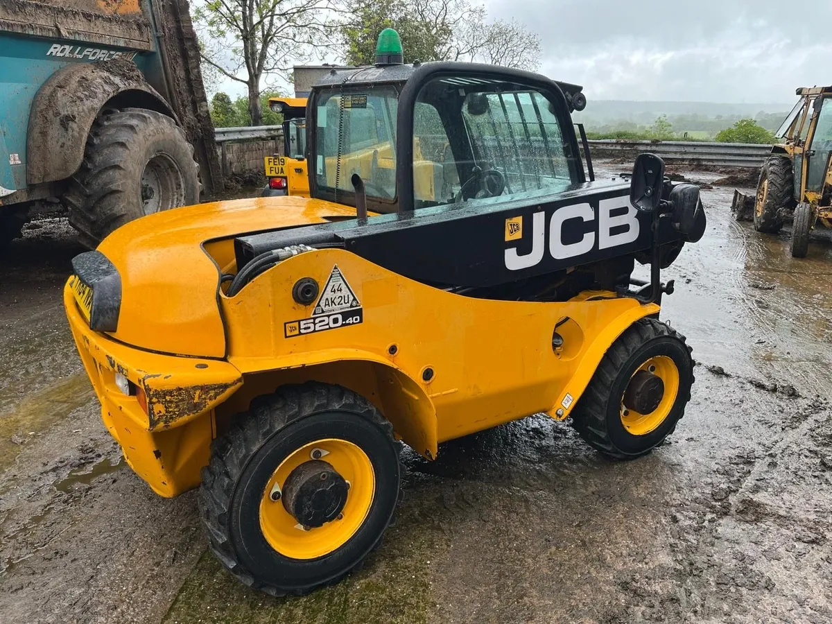JCB - Image 3