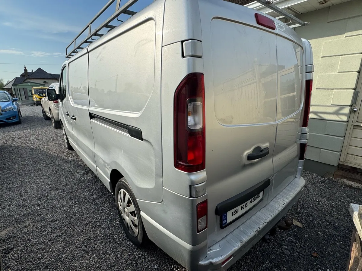 Vauxhall Vivaro - Image 3