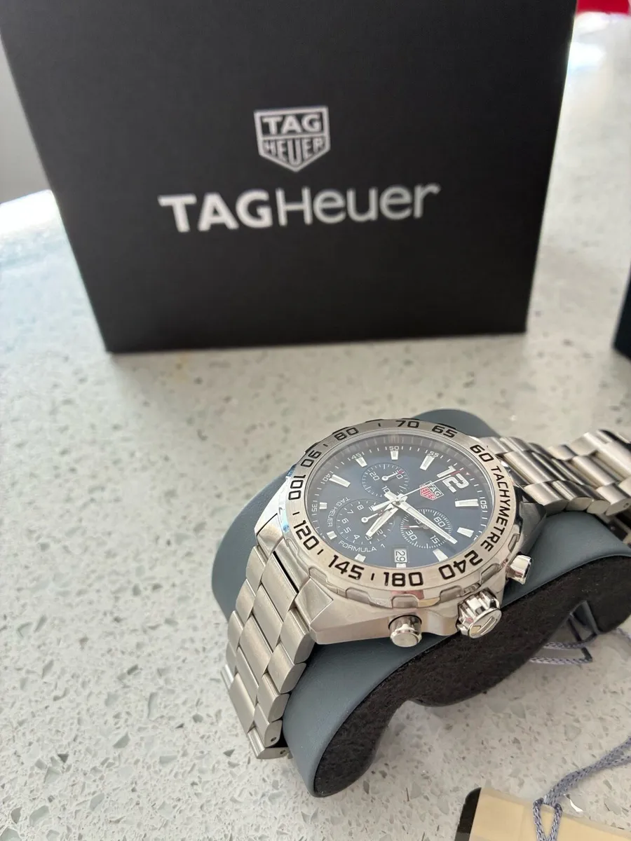 Brand new Tag Heuer Quartz watch 43mm - Image 4