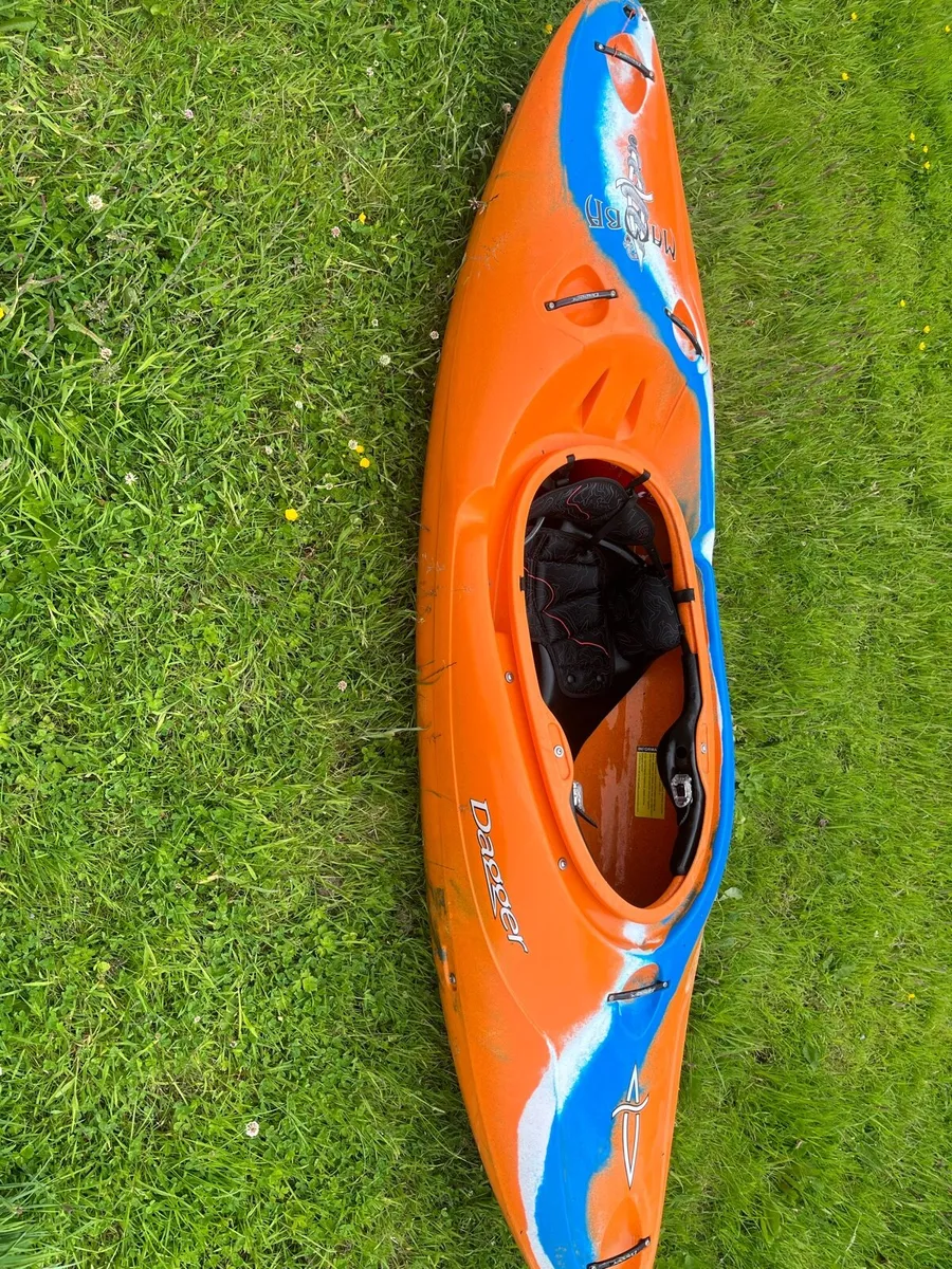 dagger mamba 8.1 kayak - Image 3