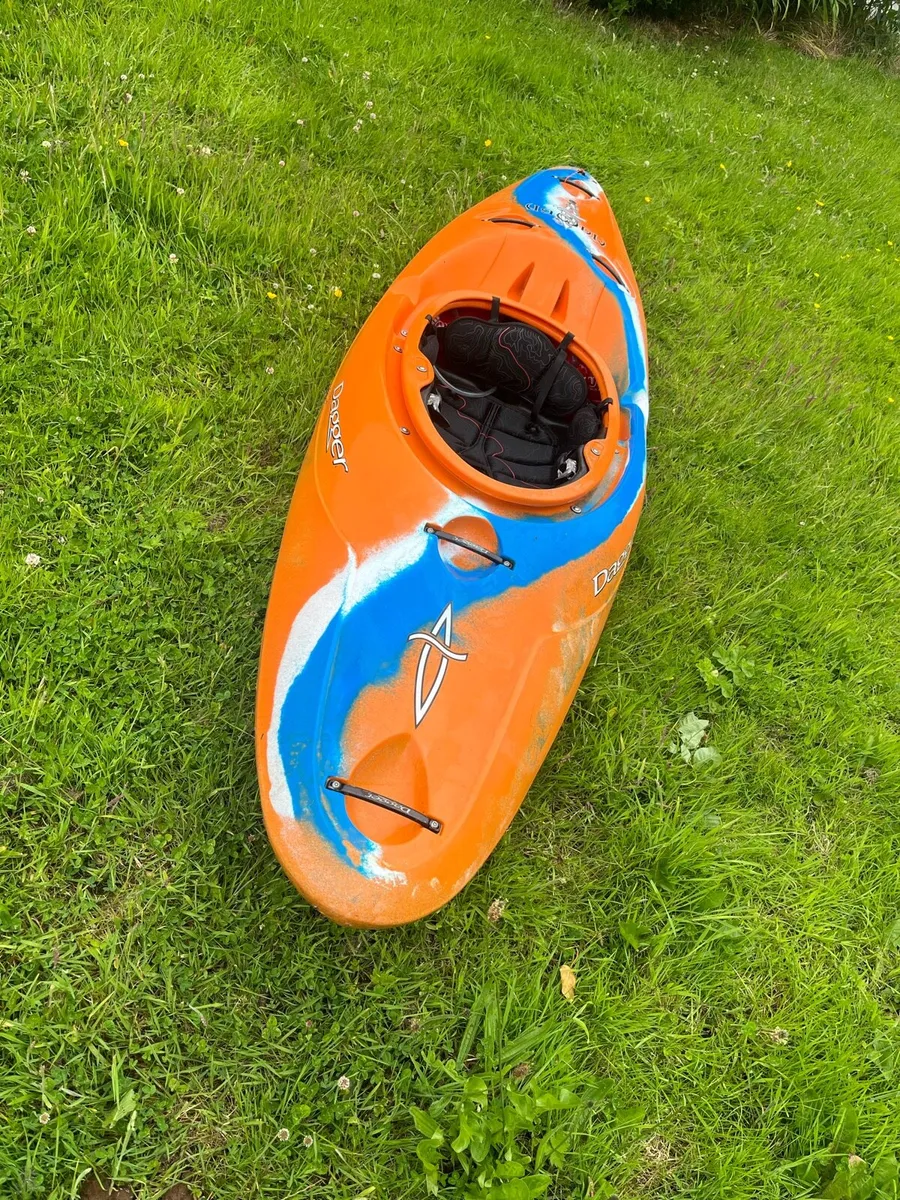 dagger mamba 8.1 kayak - Image 1