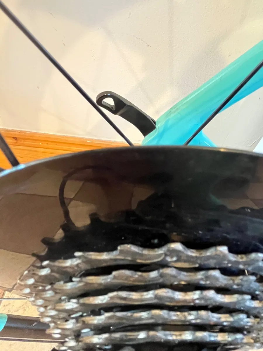 2020 Bianchi Oltre XR4 Ultegra Di2 Rim brakes - Image 4