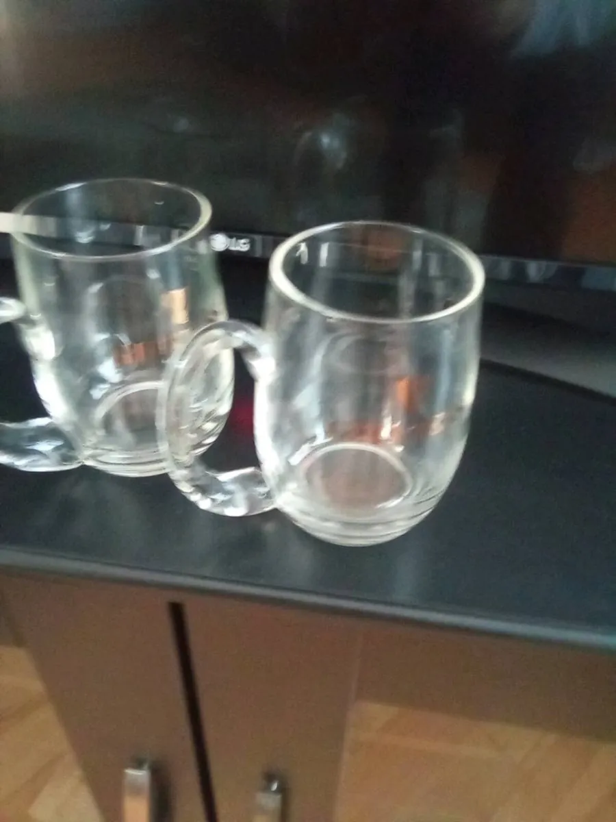 2. OLD.  GUINNESS.  GLASSES. - Image 1