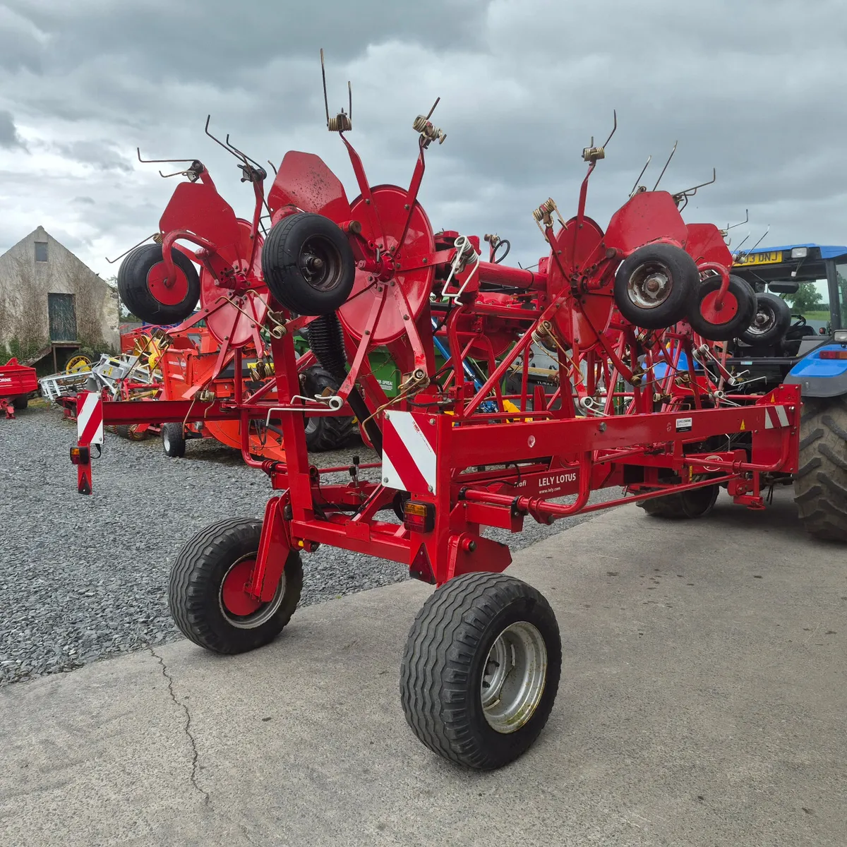 Lely 1020 Tedder - Image 3