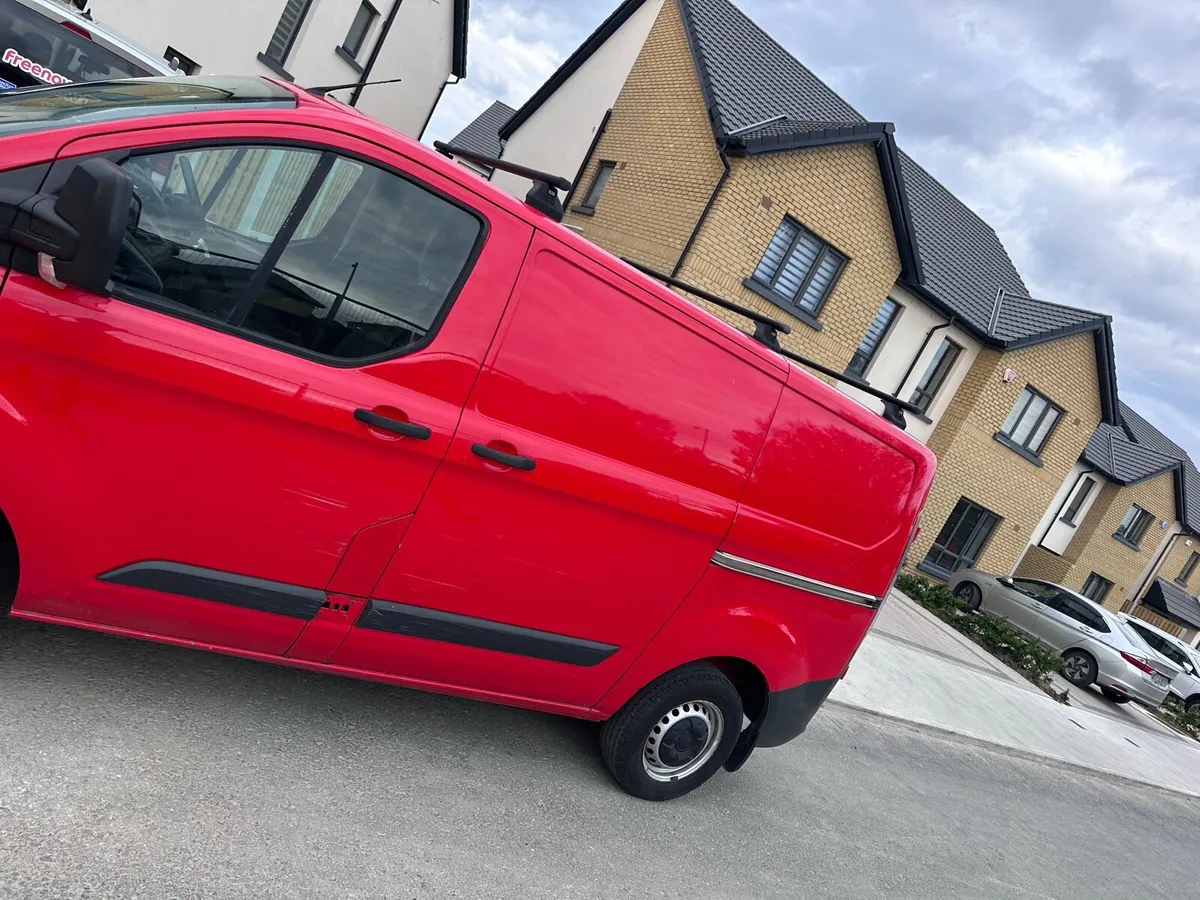 Ford Transit Custom - Image 4