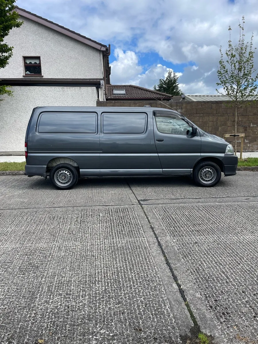 Toyota hiace lwb tax and test - Image 2