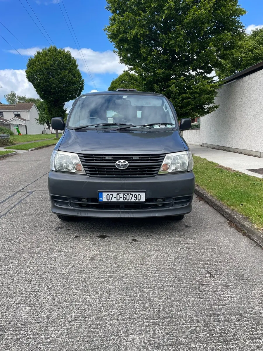 Toyota hiace lwb tax and test - Image 4